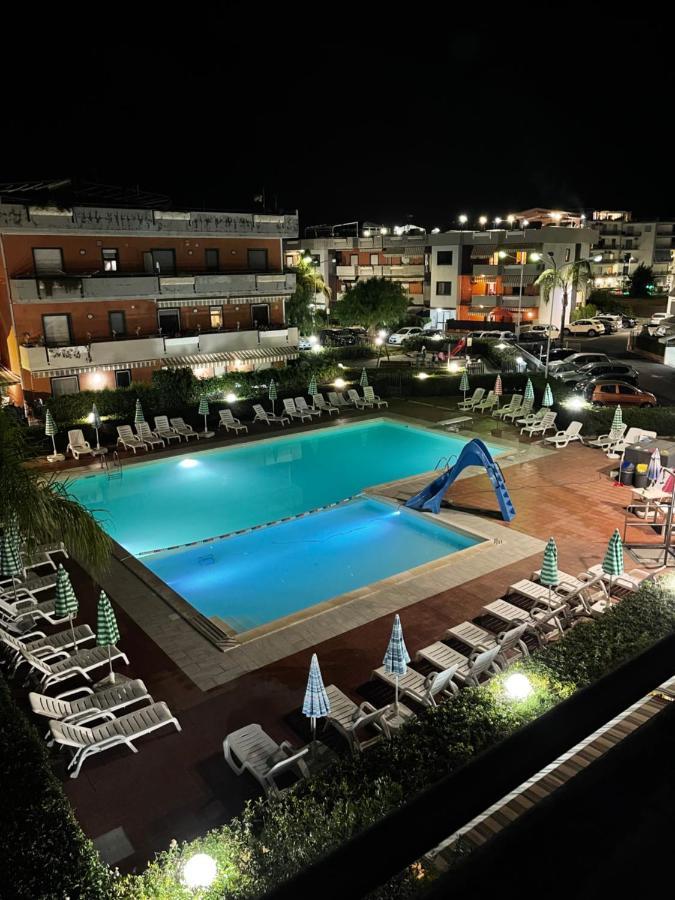 Taormina Mare Piscina Fondachello Apartment Fondachello  Exterior photo